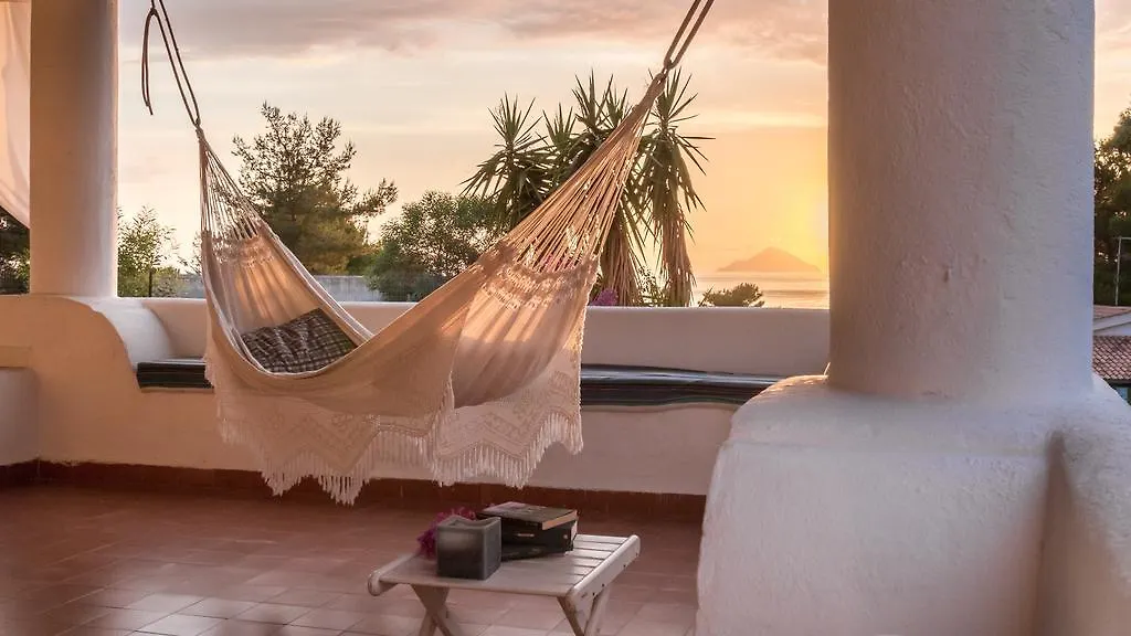 Vulcano Dimore Holiday home