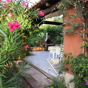 Maison De Dans Un Village De à100 M. De La , Badesi Italia